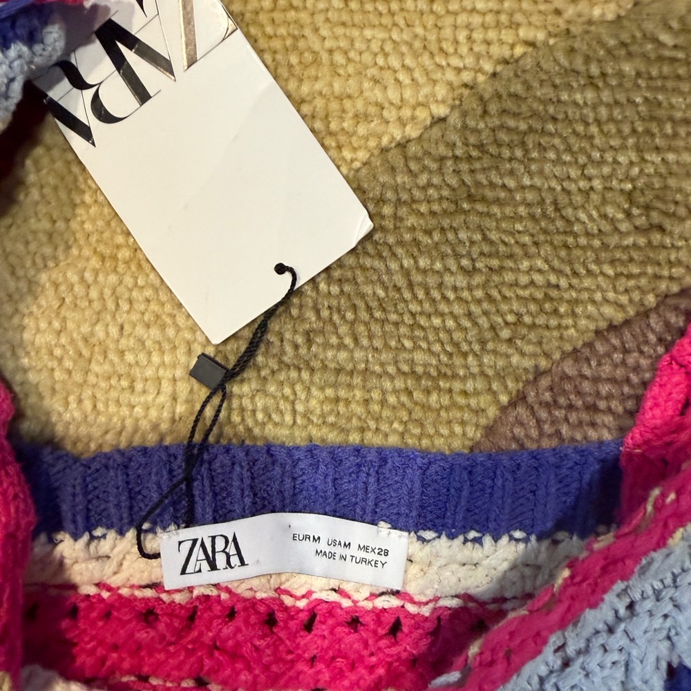 NWT Zara Women Crochet Ruffle Sleeve Colorful Stripe Crop Top Bohemian Medium - Picture 3 of 4